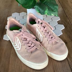 Cariuma Catiba Pro Suede Canvas Tennis Shoes W10.5 M 9 Pink Sneakers